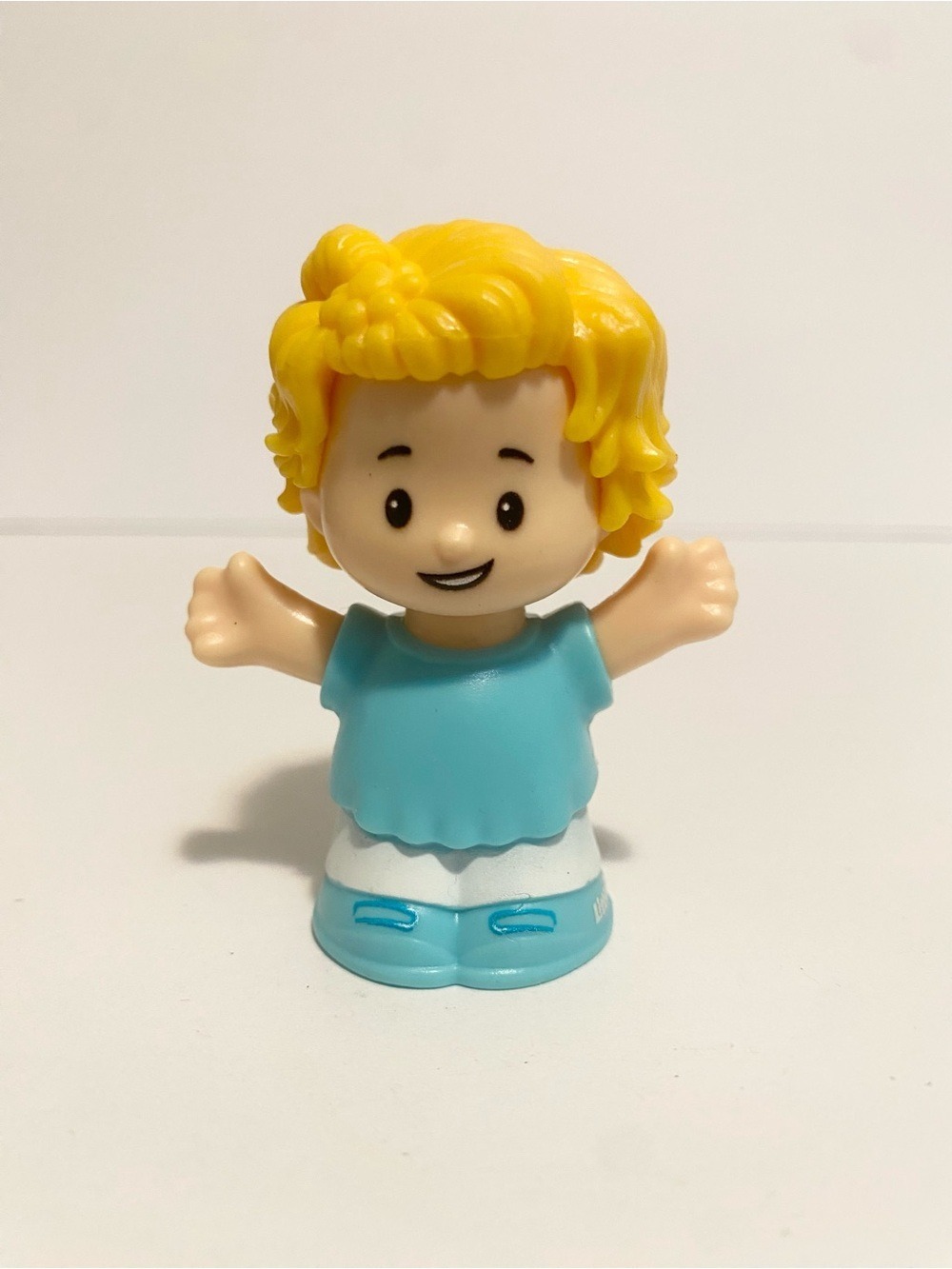 Little People Kid Person Blonde Hair School Playset Play Yard 4/$20 🛑